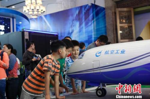 孩子爱玩网游、易走神怎么办?儿童健康专家开良方
